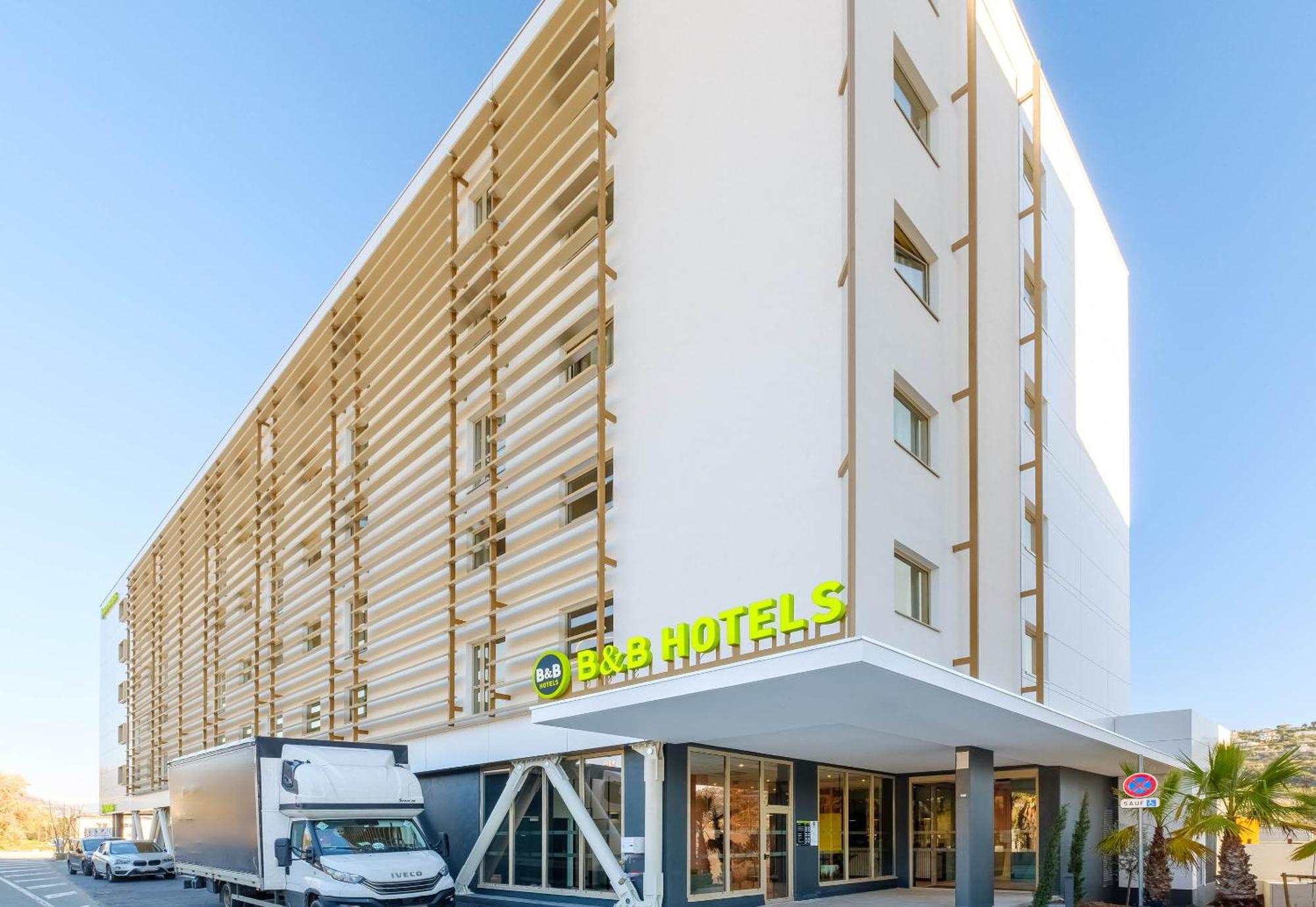 Hotel Stade Riviera 3*